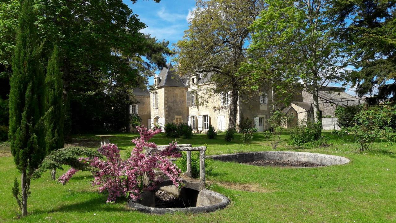 Manoir Du Bellay Montreuil-Bellay Exterior foto